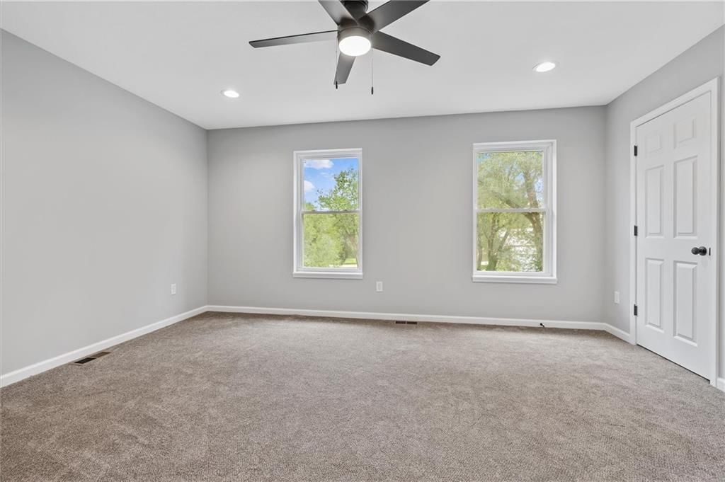 621 S Whitmer Street — photo 17