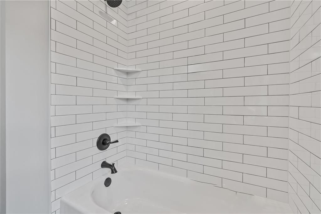 621 S Whitmer Street — photo 20