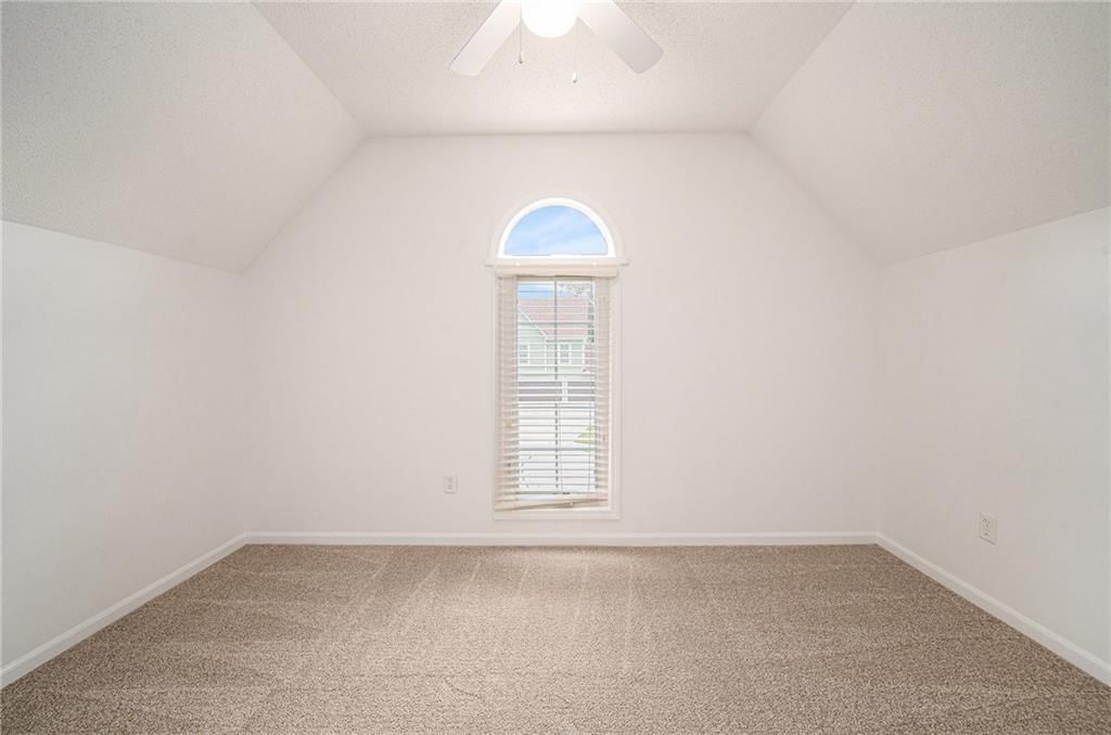 1112 White Birch Street — photo 12