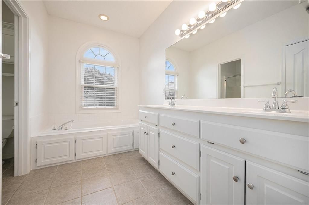 1112 White Birch Street — photo 15