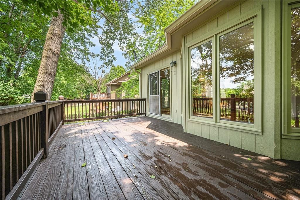 1112 White Birch Street — photo 35