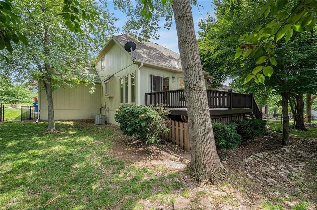 1112 White Birch Street — photo 37