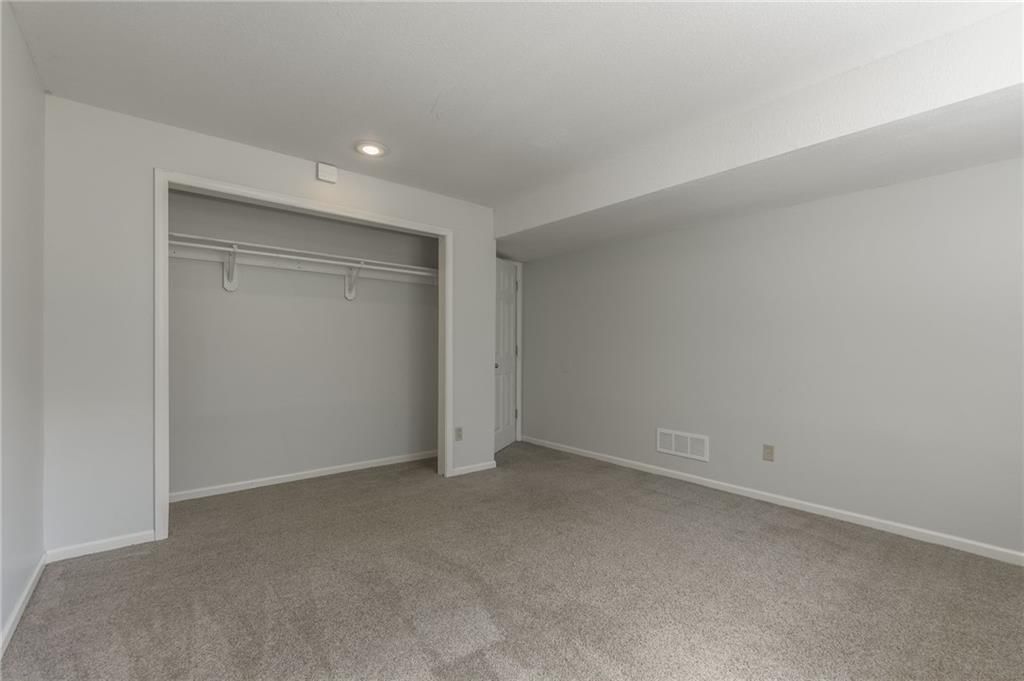 14613 CRAIG Avenue — photo 24