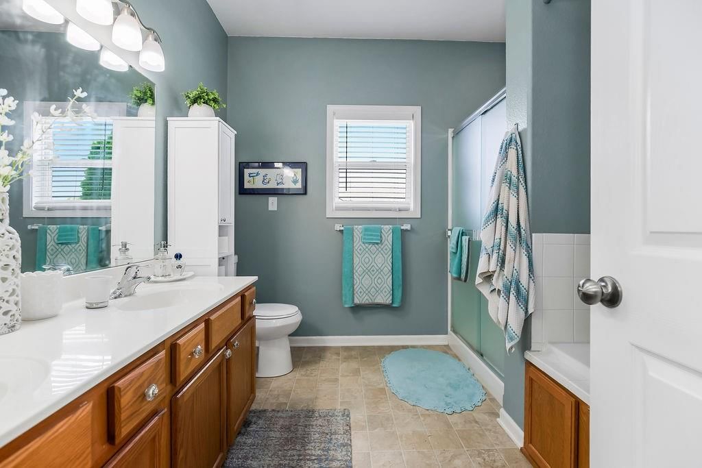 221 S Gaar Street — photo 18