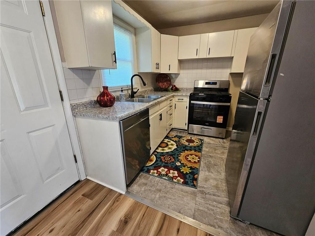 Photo 5 of 23 - 1615 N High Street