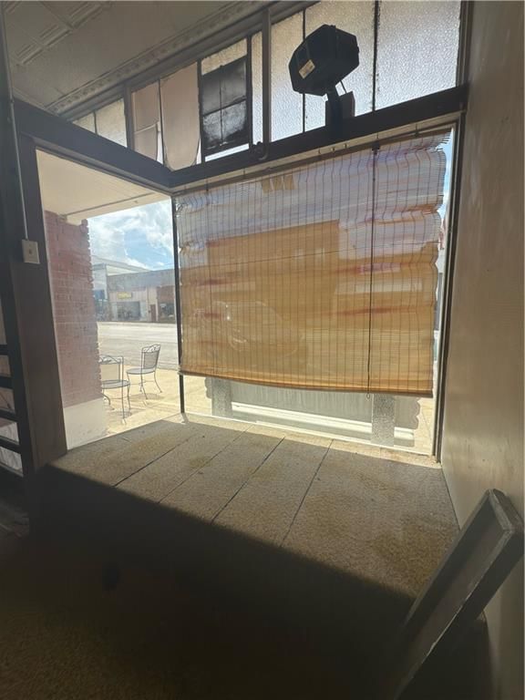 108 S 2nd Street — photo 3