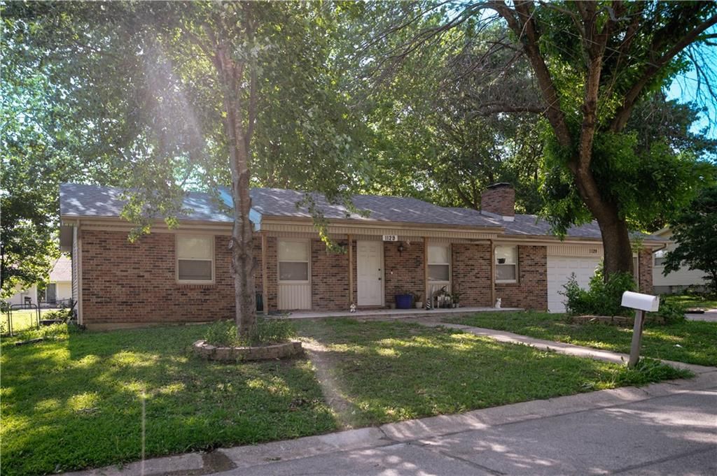 1129 Fairlawn Avenue — photo 2