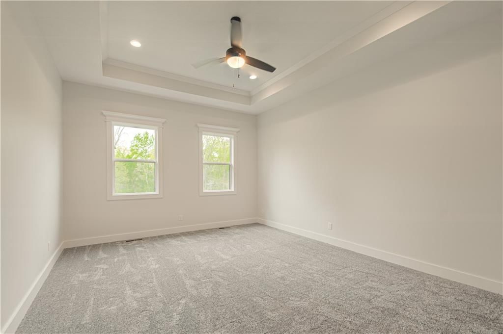 2140 Crooked Creek Drive — photo 18