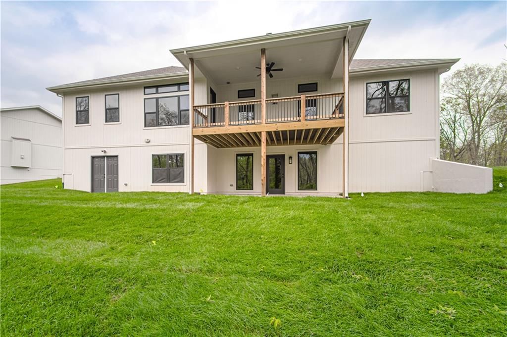 2140 Crooked Creek Drive — photo 37