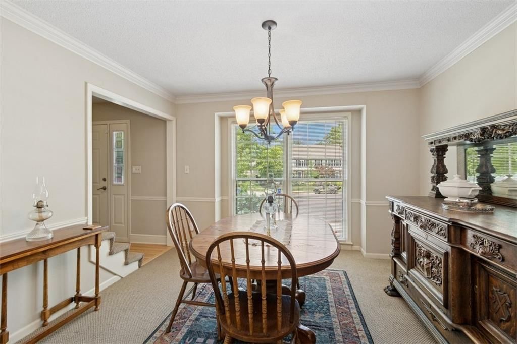 Photo 14 of 41 - 12117 Knox Street