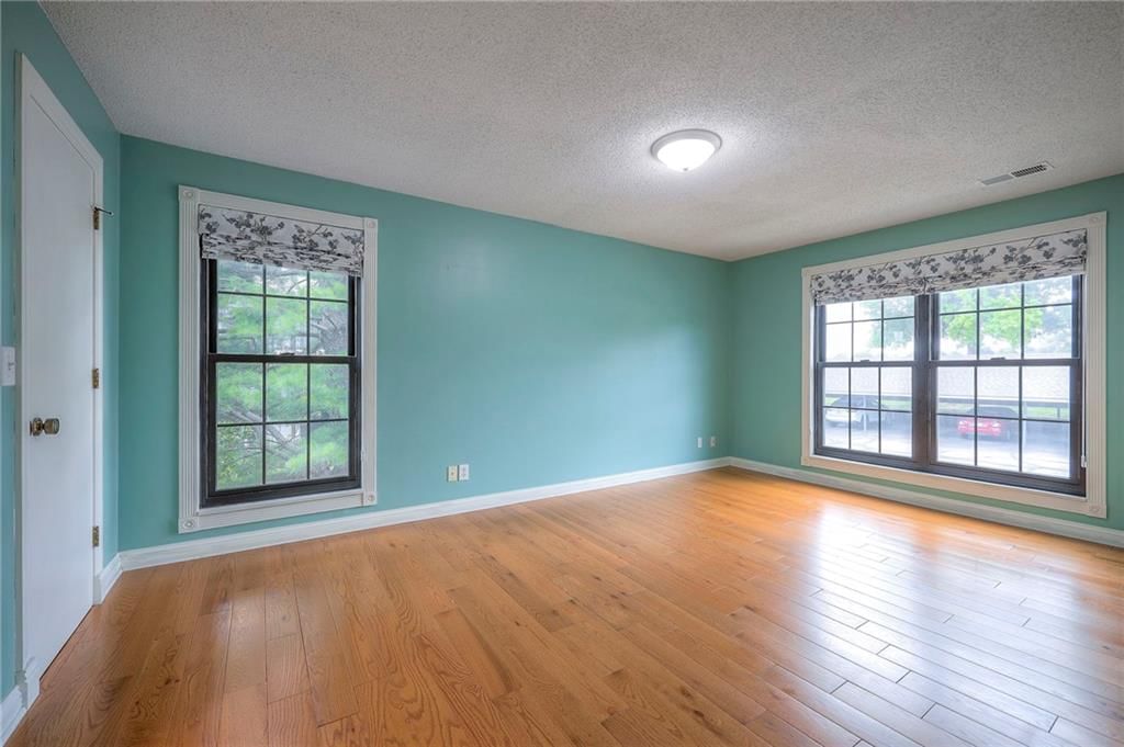 12818 W 110th Terrace — photo 14