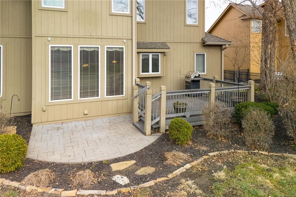 5619 NW 108TH Terrace — photo 33