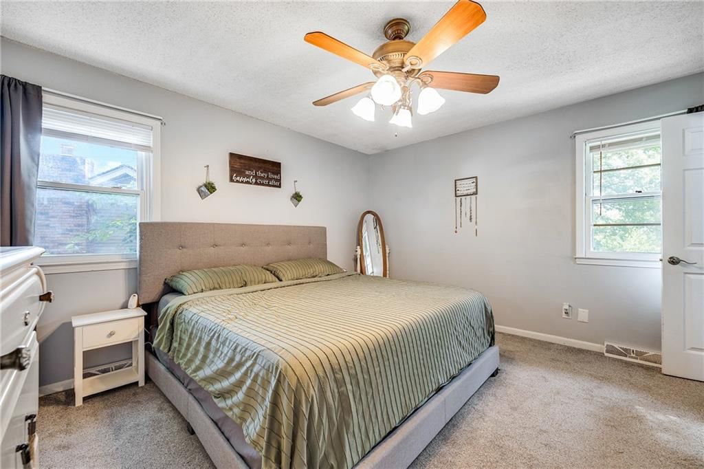 853 York Place — photo 13