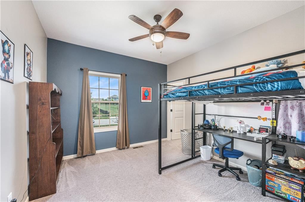 Photo 14 of 31 - 16971 W 170th Street