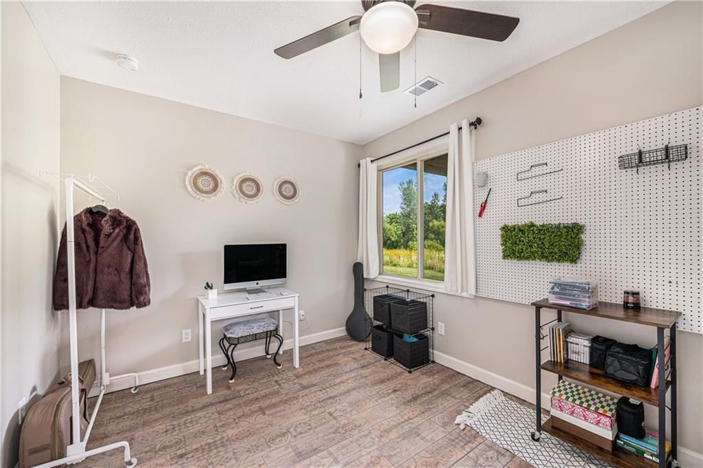 Photo 23 of 31 - 16971 W 170th Street