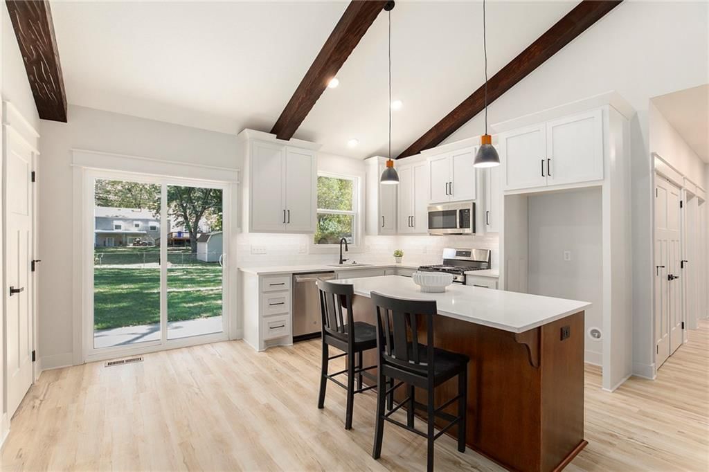 403 SW Mission Road — photo 5