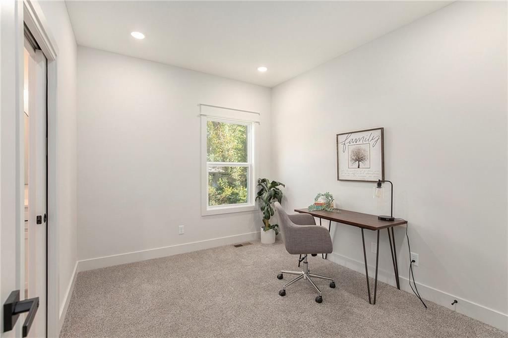 403 SW Mission Road — photo 11