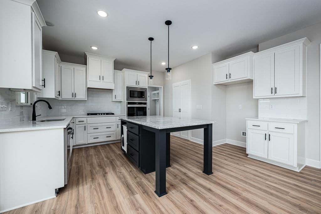12953 Sloan Avenue — photo 4
