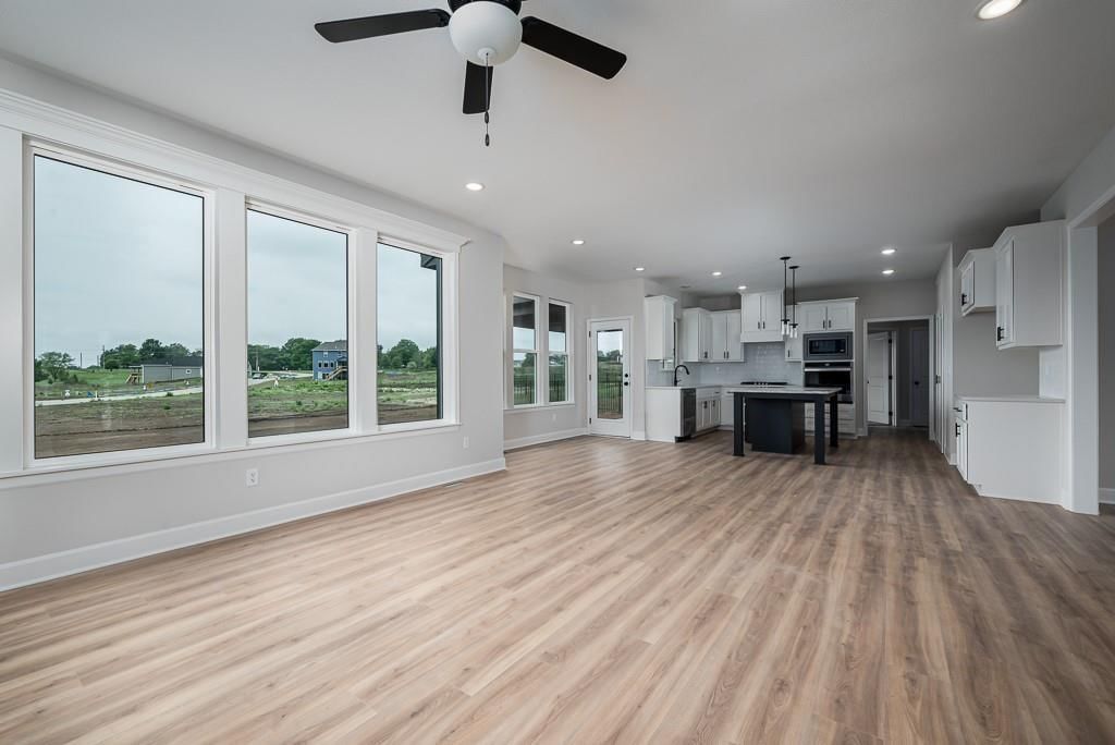 12953 Sloan Avenue — photo 10