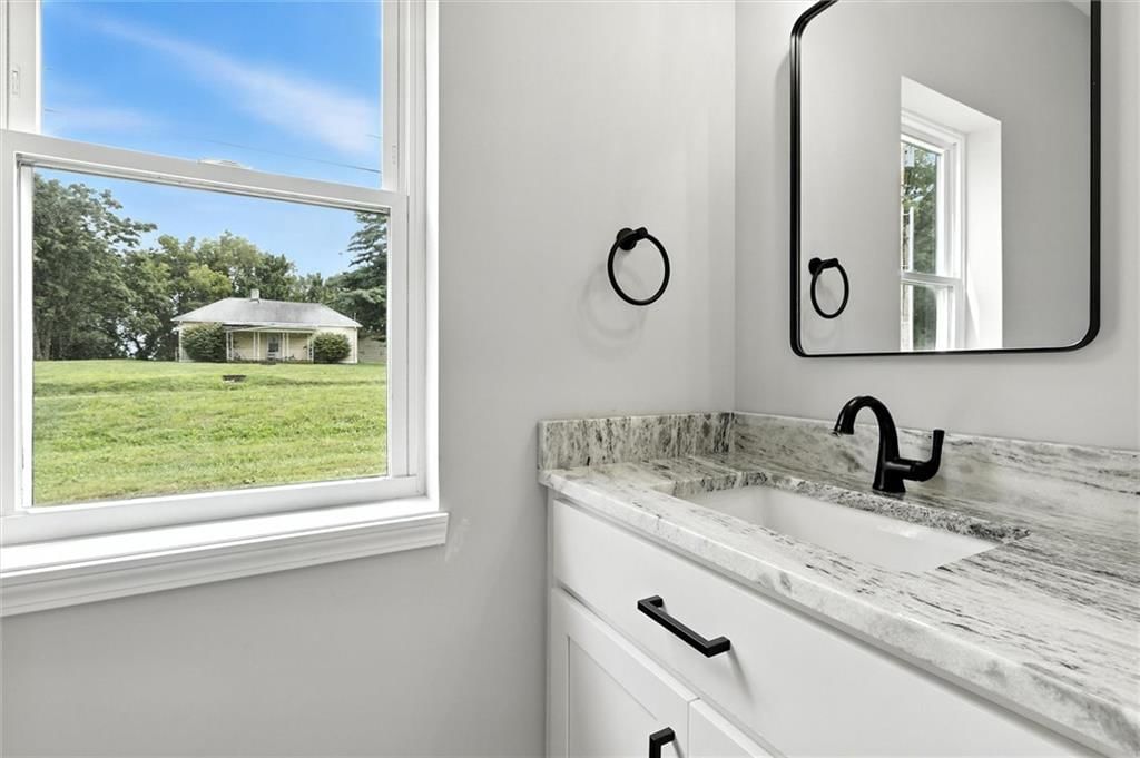 623 S Whitmer Street — photo 5