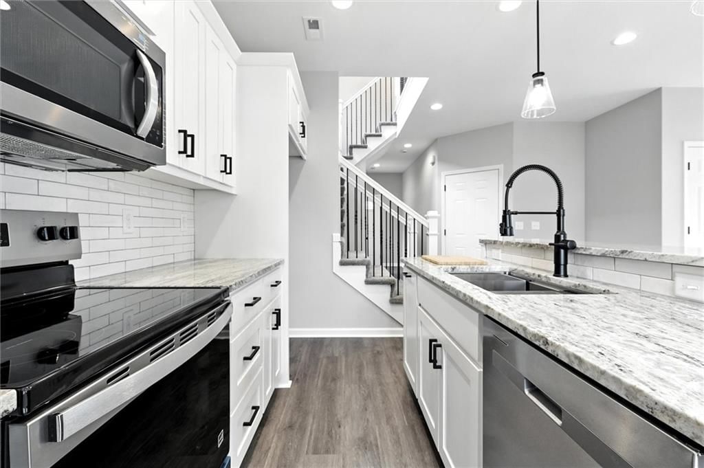 623 S Whitmer Street — photo 7