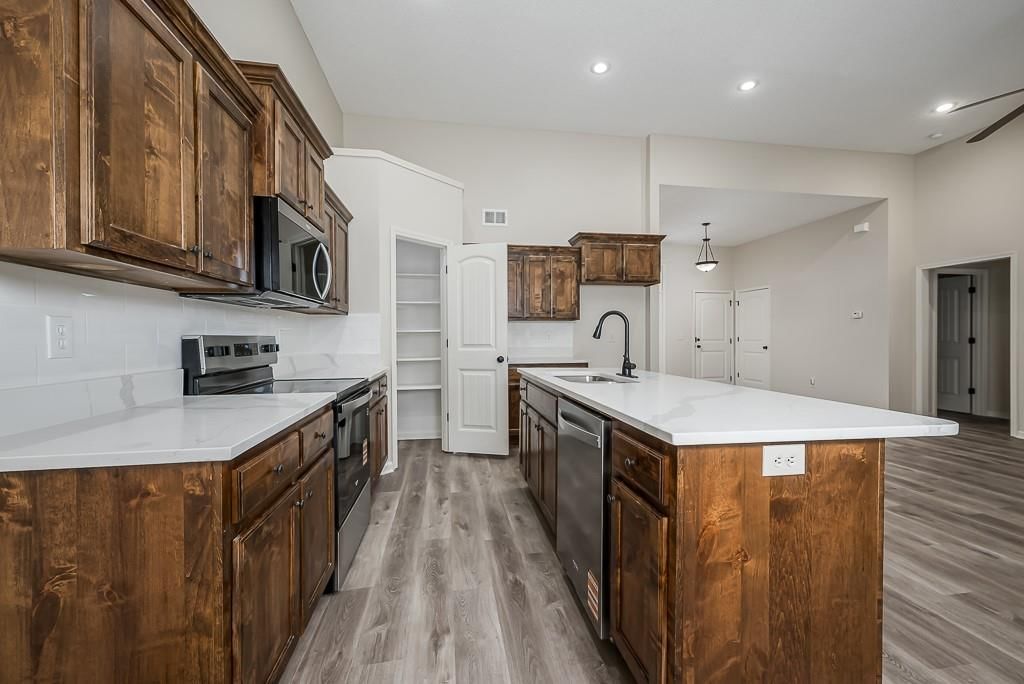 Photo 7 of 23 - 20444 W 125th Terrace