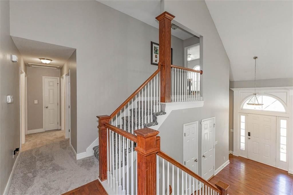 Photo 10 of 38 - 8115 NE 112th Street