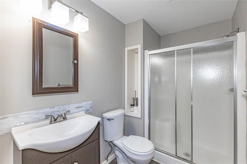Photo 23 of 38 - 8115 NE 112th Street