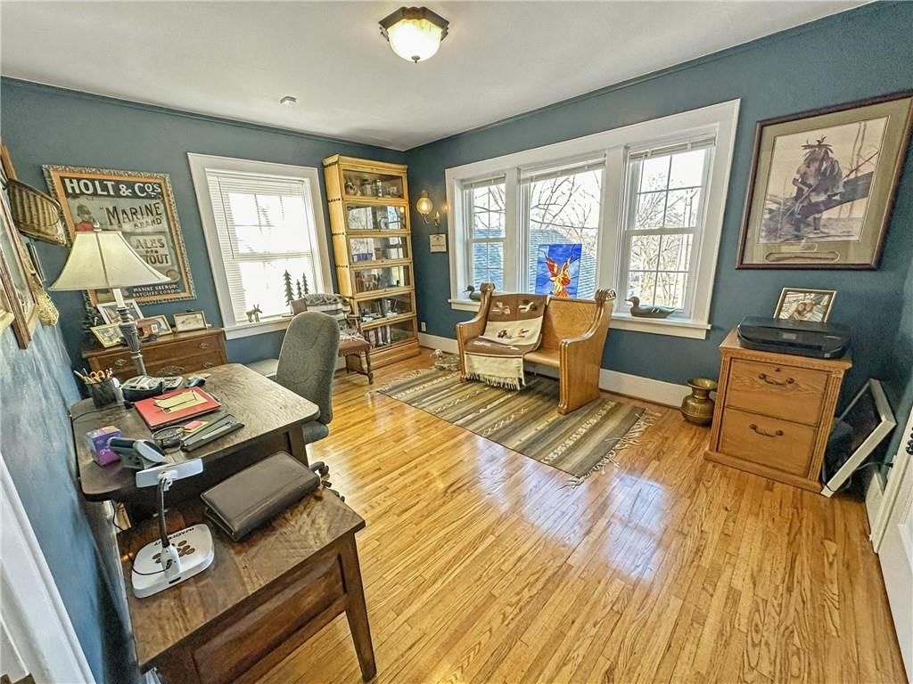 211 Lawn Avenue — photo 21
