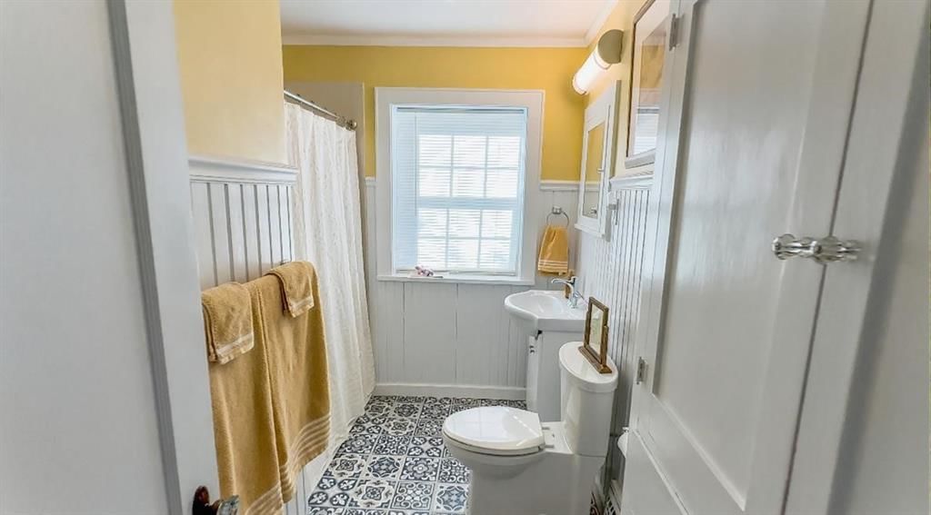 211 Lawn Avenue — photo 22