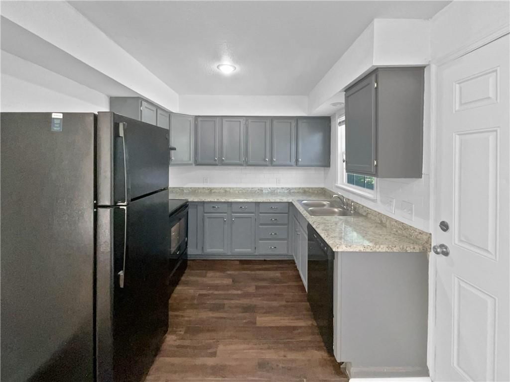10014 Hardesty Avenue — photo 6