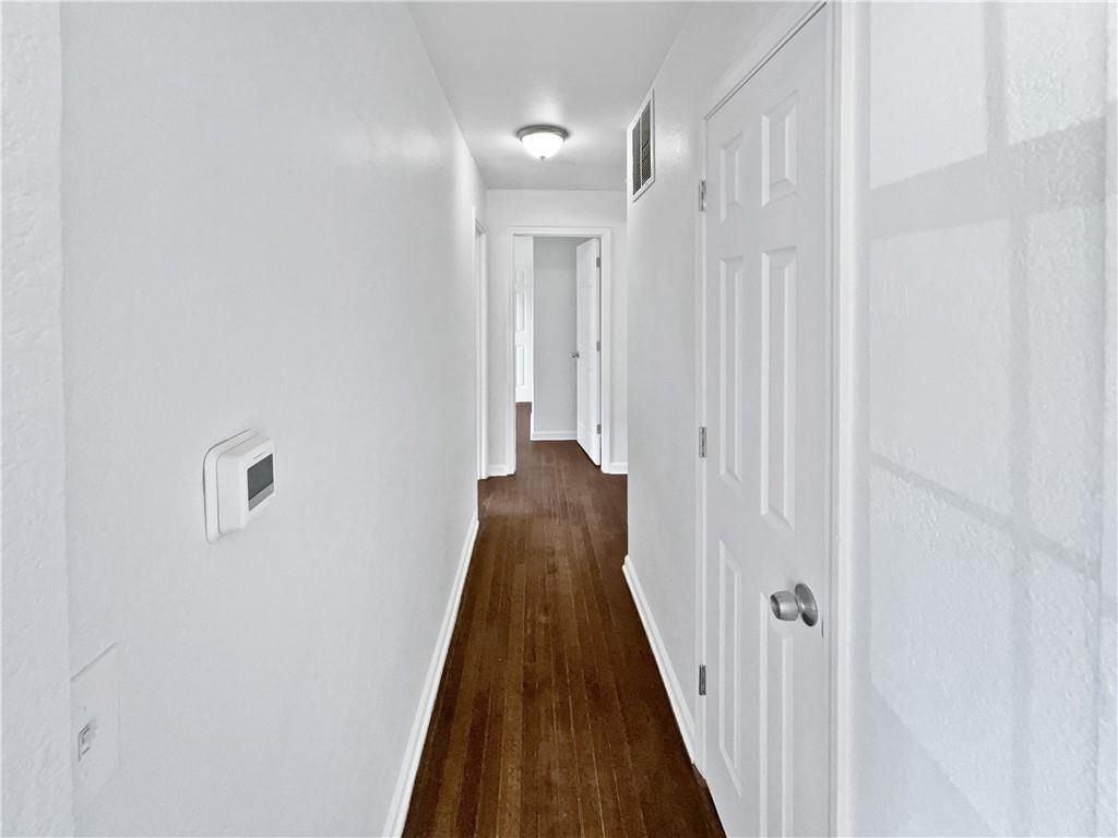10014 Hardesty Avenue — photo 12