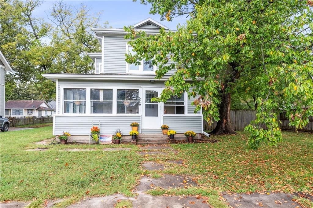 526 S Maple Street — photo 3