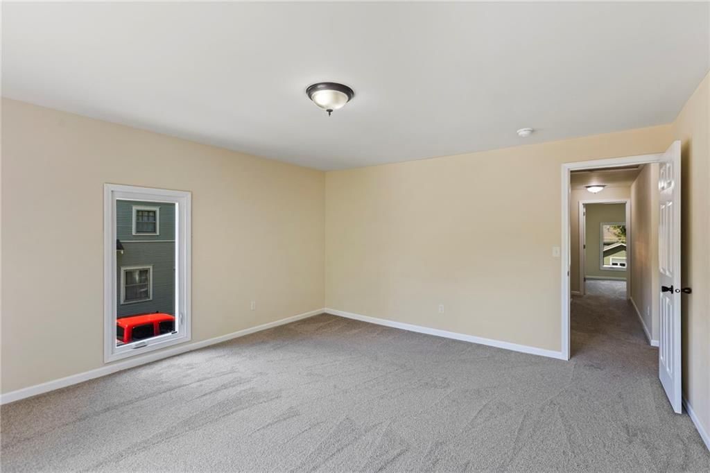 526 S Maple Street — photo 30