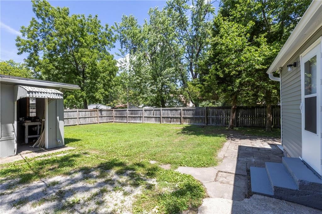 526 S Maple Street — photo 47