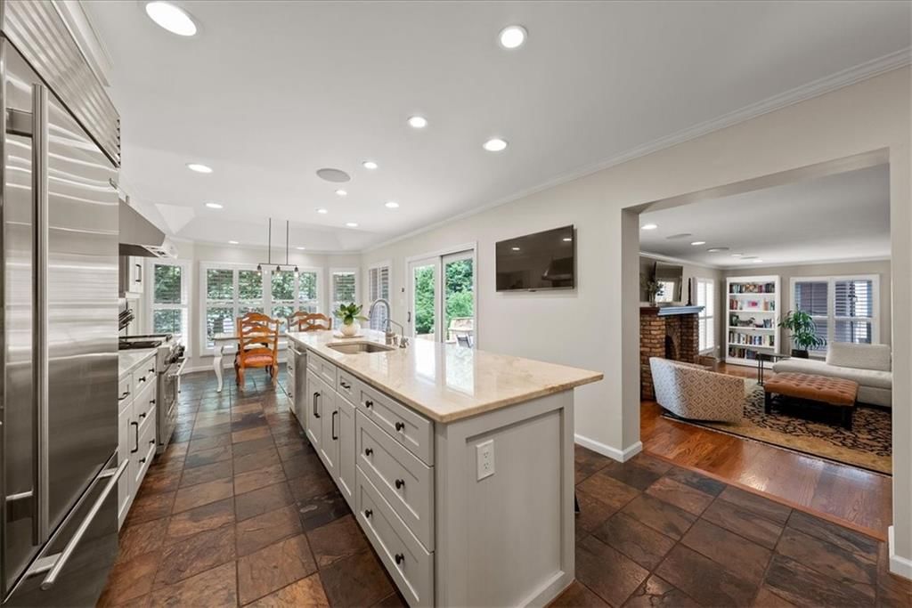 8204 Cherokee Circle — photo 12