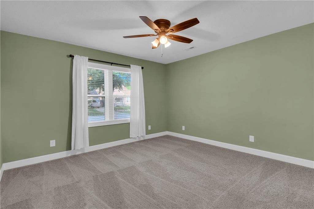 115 S Campbell Street — photo 18