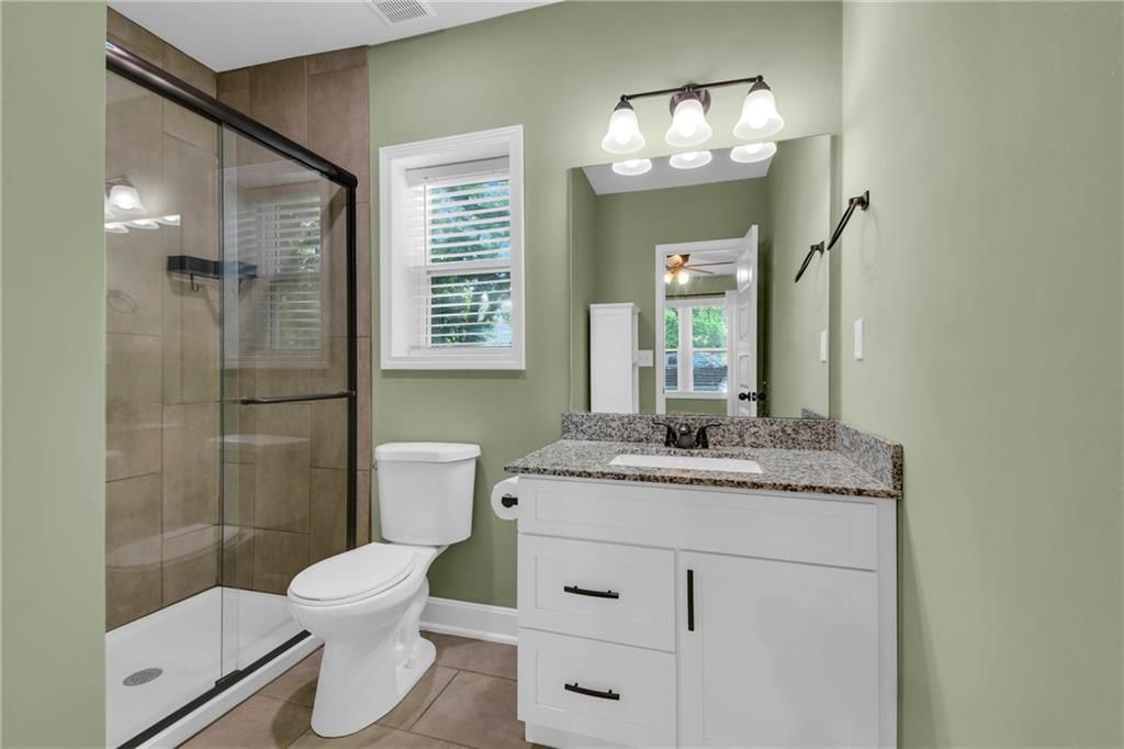115 S Campbell Street — photo 19
