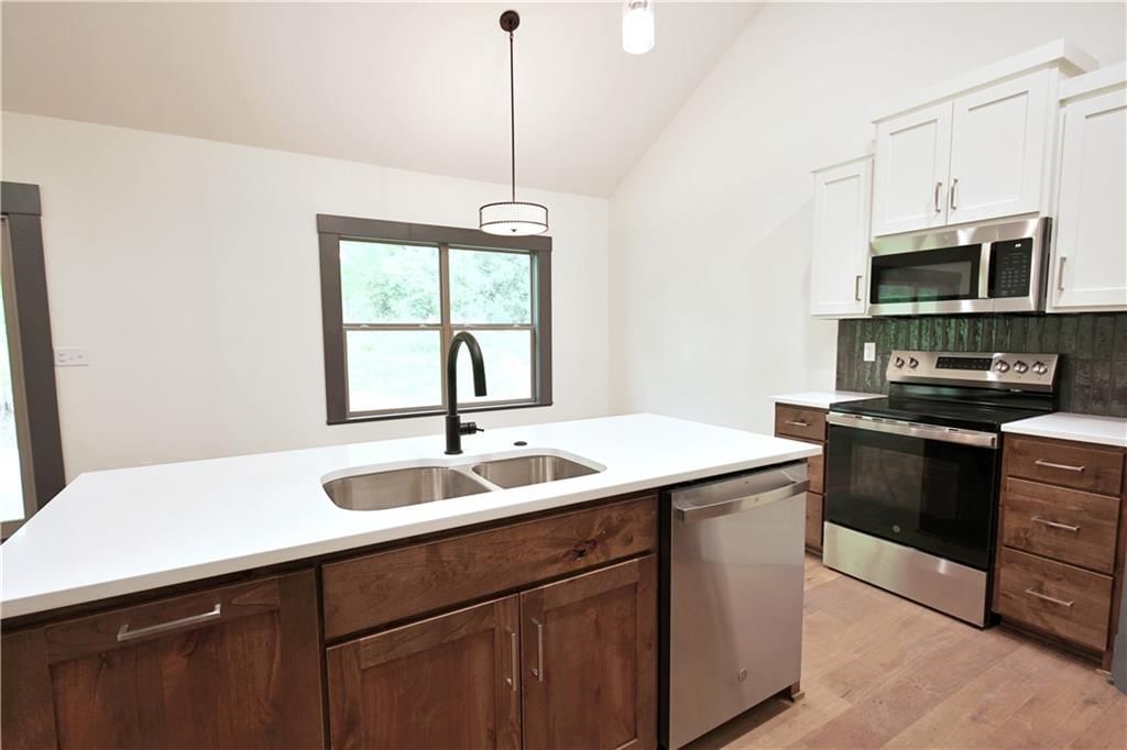 1318 Kristie Circle — photo 8