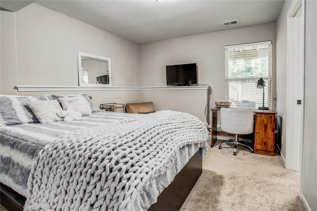 116 SE Hanging Garden Street — photo 21