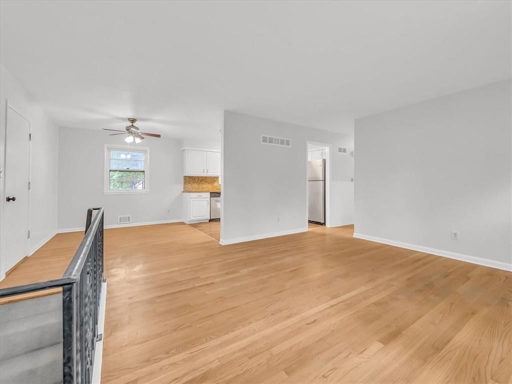 3717 S Hocker Street — photo 7
