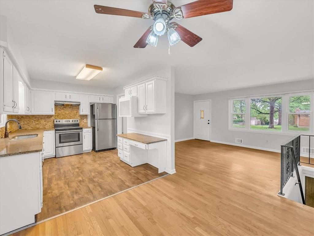 3717 S Hocker Street — photo 9