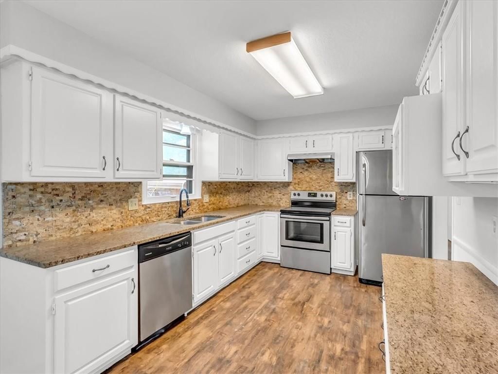 3717 S Hocker Street — photo 12