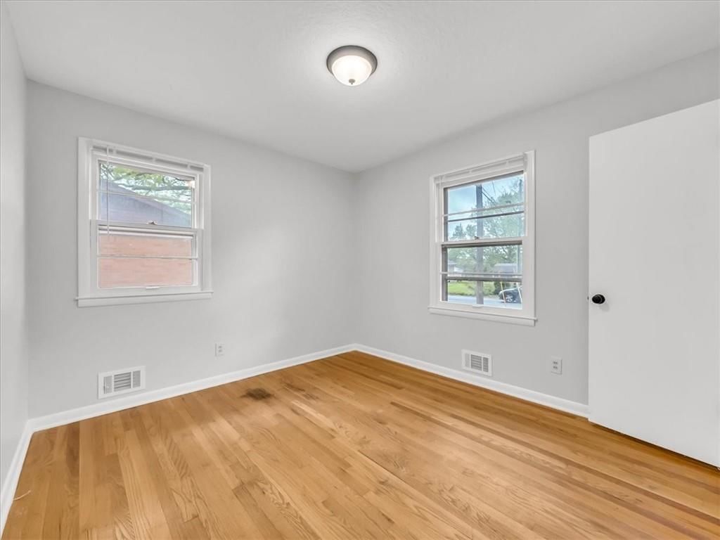 3717 S Hocker Street — photo 17