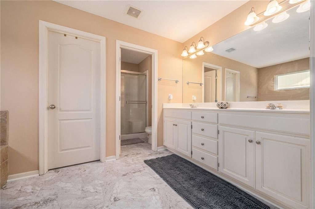 922 Southfork Street — photo 17