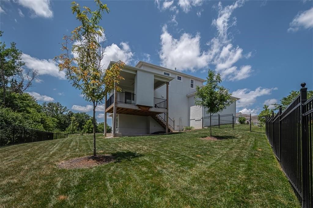 17837 Slater Street — photo 31