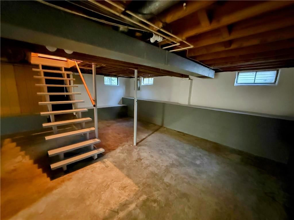 2321 Englewood Court — photo 23