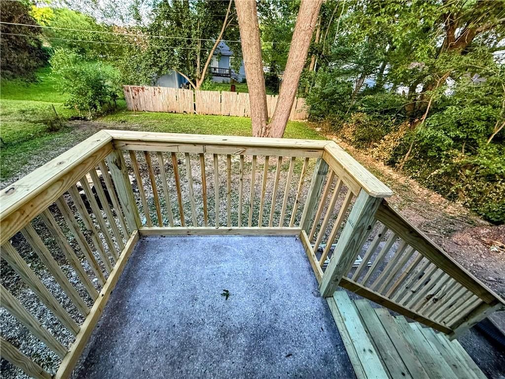 2321 Englewood Court — photo 27