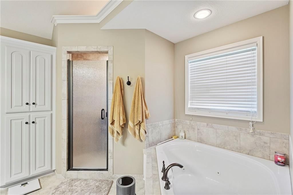 12824 Sewell Avenue — photo 28