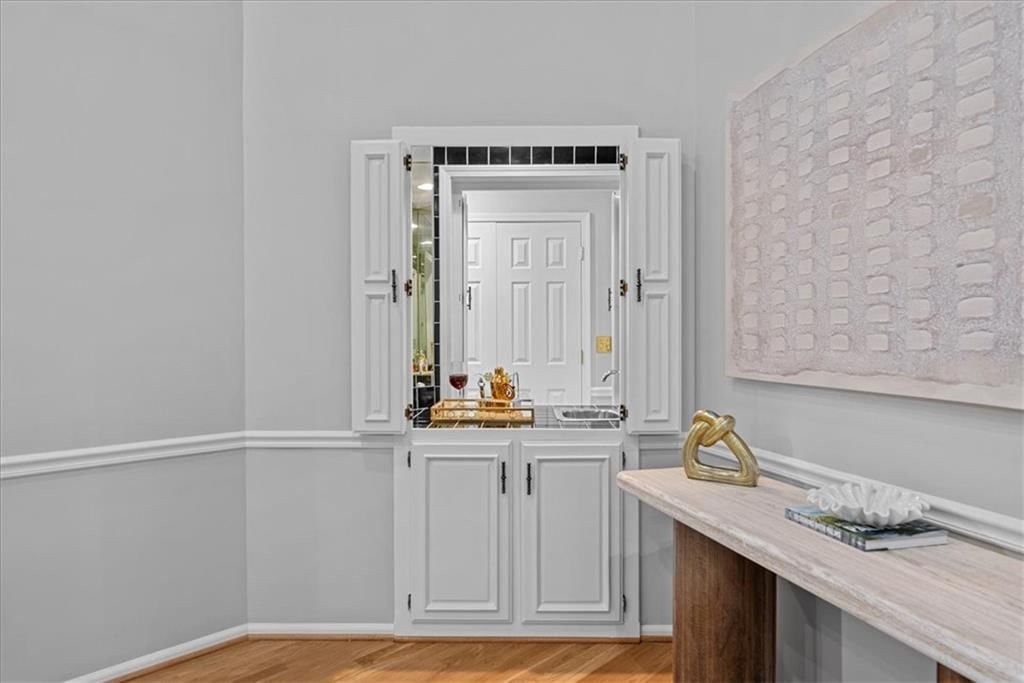 4328 W 110th Street — photo 11